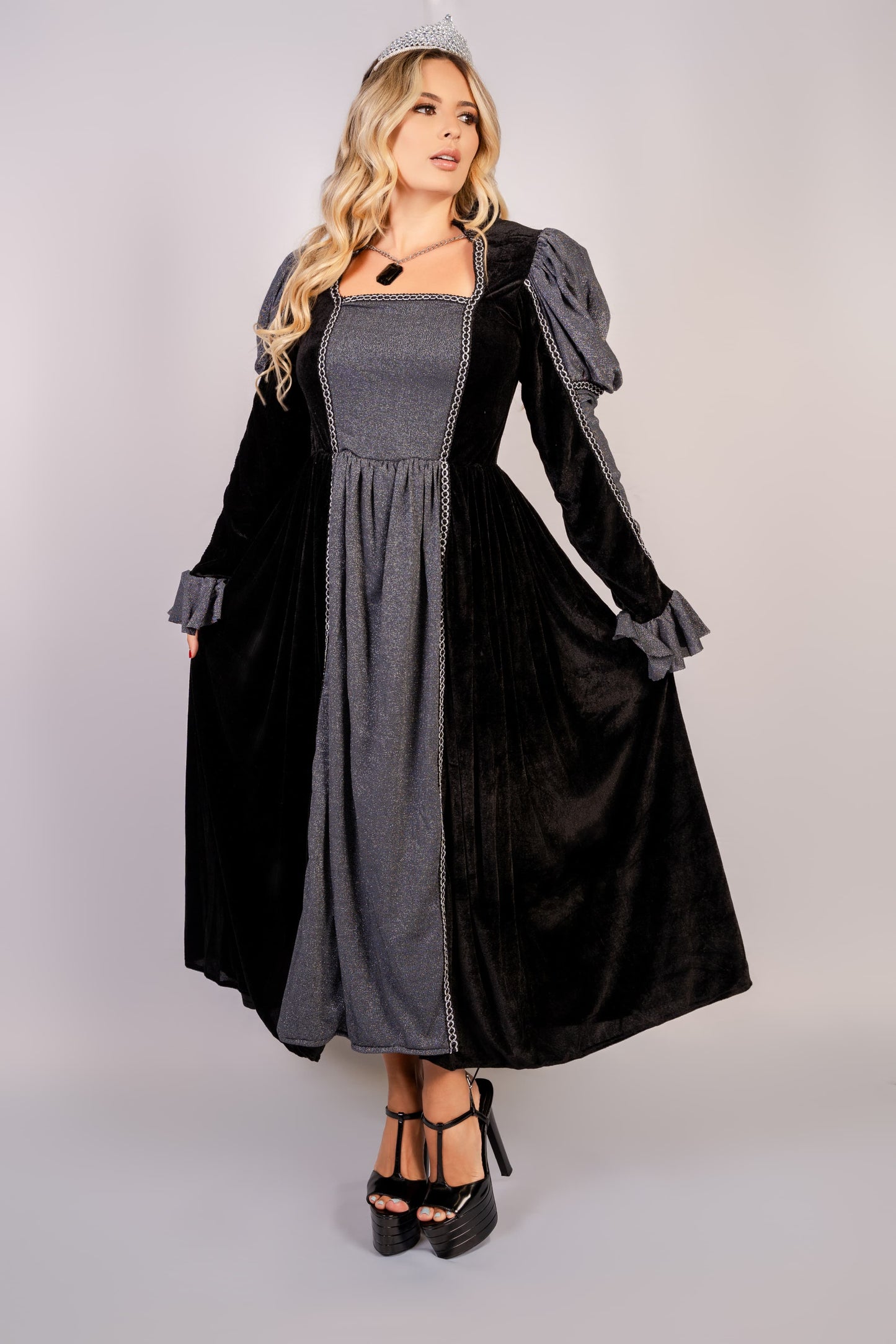Reina Oscura