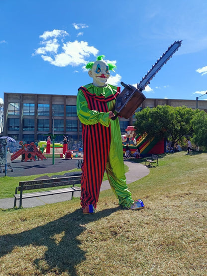 Motosierra con sonido