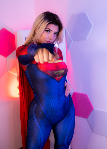 Supergirl / Súper chica / Superman Mujer