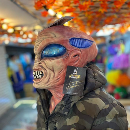 Alien Garo